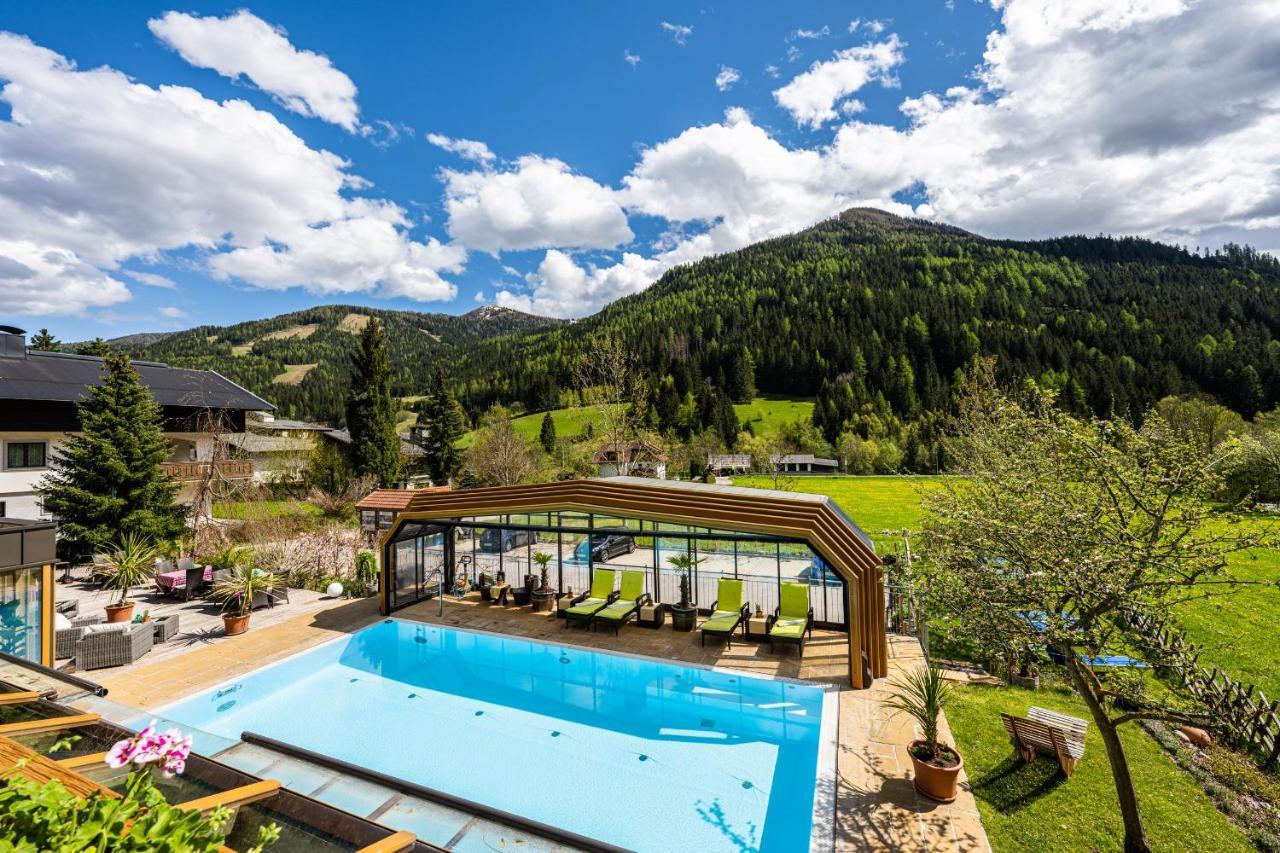 Genusshotel Almrausch Bad Kleinkirchheim Exterior foto