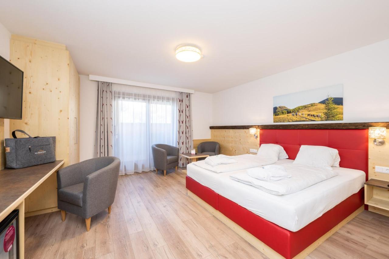 Genusshotel Almrausch Bad Kleinkirchheim Exterior foto