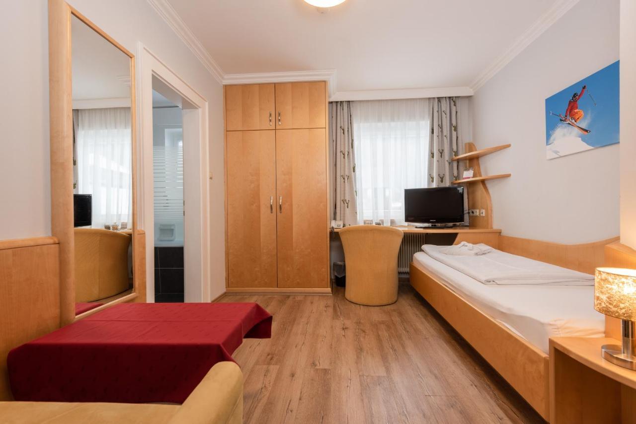 Genusshotel Almrausch Bad Kleinkirchheim Exterior foto