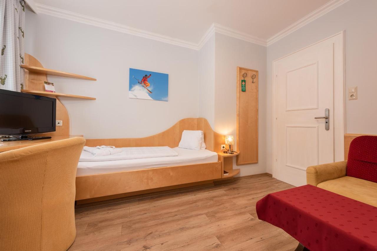 Genusshotel Almrausch Bad Kleinkirchheim Exterior foto